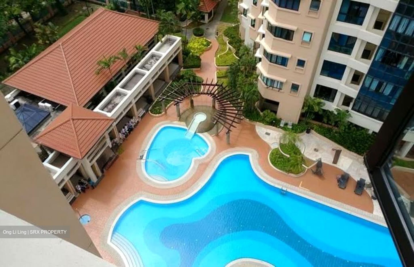Simsville (D14), Condominium #550203531
